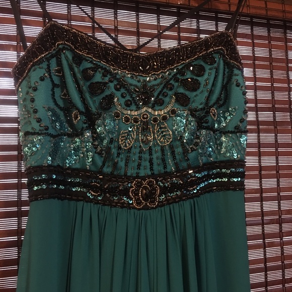 Sue Wong exquisite gown - Picture 3 of 6